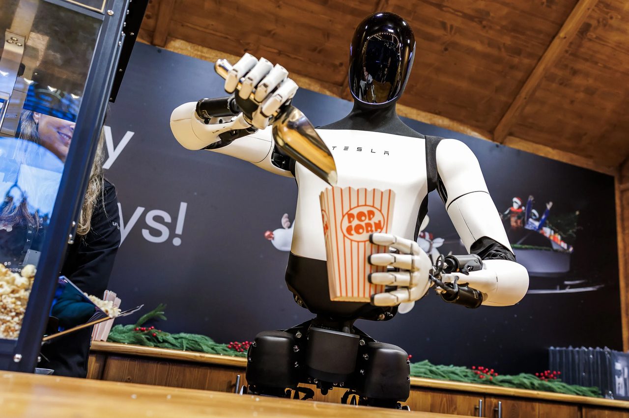 AI breakthroughs in robotics won’t change your life any time soon